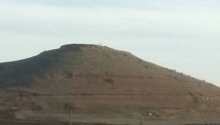 Israel pounds Tal al-Ahmar al-Sharqi in southern Quneitra