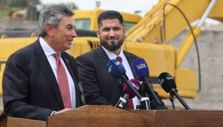 Idlib launches aid projects, lays hospital foundation under “Loyalty to Idlib”