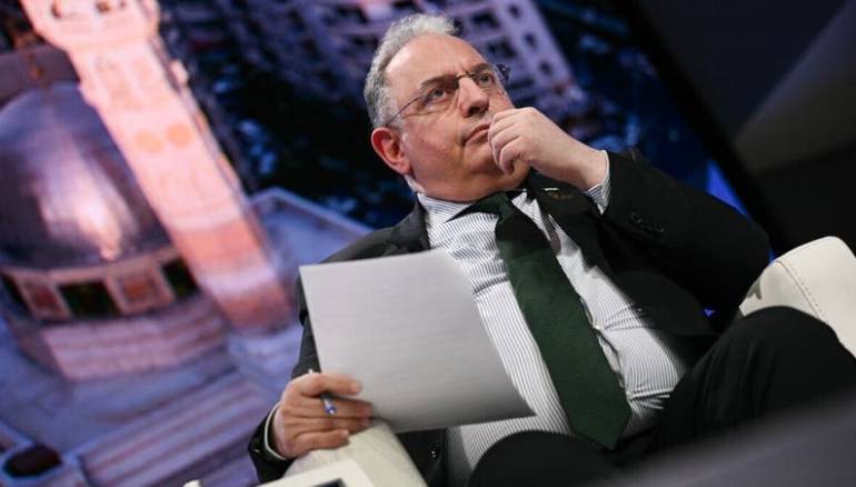 Syria won’t wait for global community to rebuild war-torn economy: Finance minister