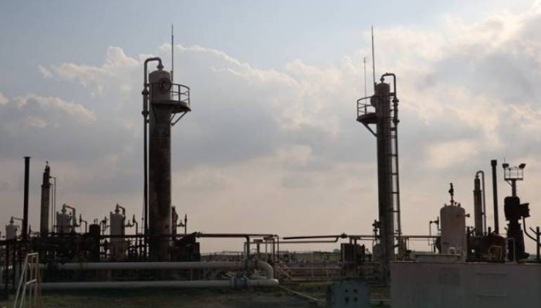 State Petroleum Company: Between Recycling,  Marginalized Competencies