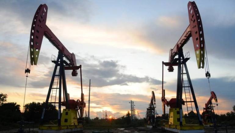 Oil climbs above $100 after Iran–US negotiations fail