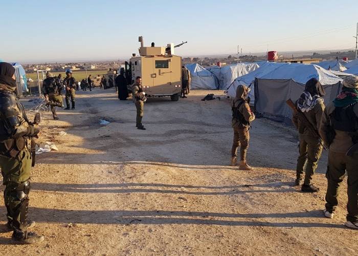 US-backed Kurdish forces raid camp of IS families, arrest 9