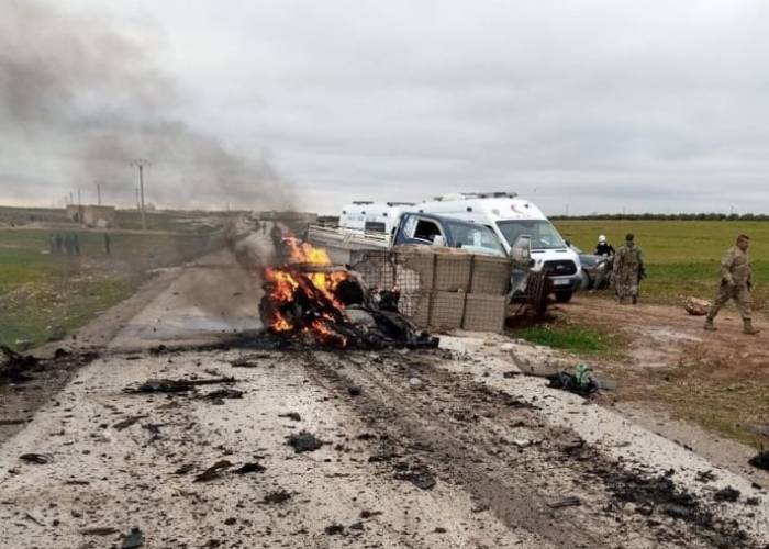 12 killed in car bombs in Azaz, Al-Bab
