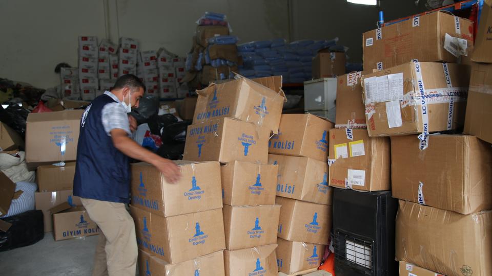 Turkish aid group sends 6 truckloads to NW Syria
