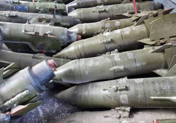 Security forces seize arms cache in Daraa countryside