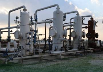 Syrian Petroleum: Dollar-denominated bonuses raise questions about administrative fairness standards