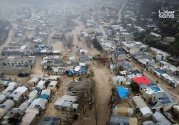 Idlib: Evacuation of displaced people from Khirbet al-Jouz camps after torrential floods