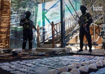 Syrian anti-narcotics forces arrest major drug trafficker, seize drugs and weapons