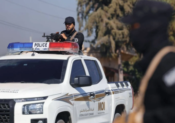 Security forces arrest five senior Air Force commanders from deposed regime in Tartous