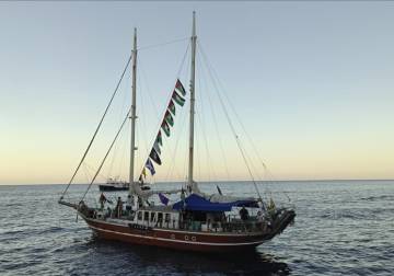 Gaza-bound flotilla organizer says Israeli navy failed in interception attempt as ships near Gaza