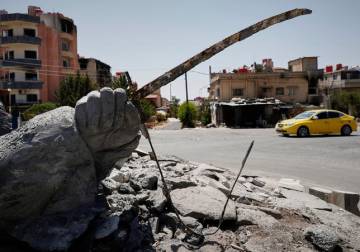 Druze groups and Syrian forces trade ceasefire violation claims amid clashes in Sweida