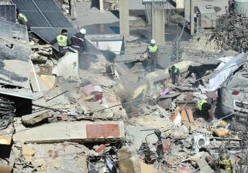 Death toll from Israeli strikes on Lebanon nears 400