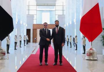 Syria, France sign broad partnership agreements during Macron’s Damascus visit
