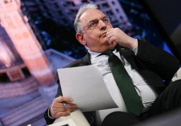 Syria won’t wait for global community to rebuild war-torn economy: Finance minister