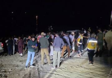 Two children die, 15 rescued after ferry sinks in Deir Ezzor
