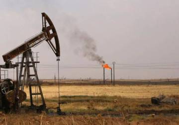 Oil supply from northeastern Syria: Is it a sign of economic and political breakthrough?