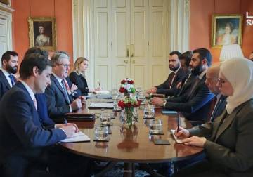 President al-Sharaa meets UK Prime Minister to discuss boosting relations