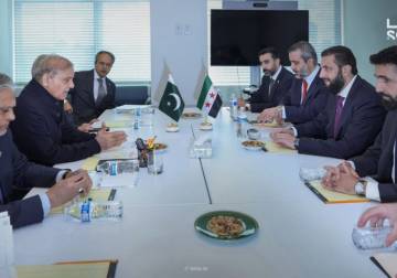 President al-Sharaa, Pakistani PM discuss bilateral relations and cooperation