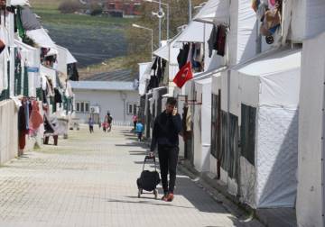 Syrian Turkmens face another bitter Ramadan as civil war continues