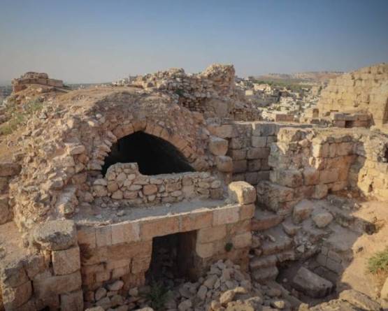 Harem Castle: Accumulated neglect and dangers threaten historical landmark