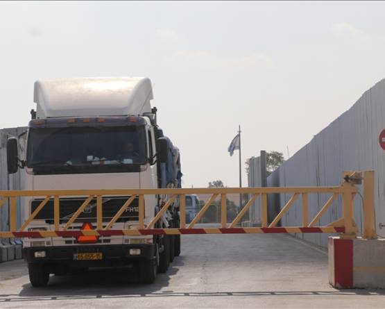 UN says 9 aid trucks cleared for Gaza are ‘a drop in the ocean’