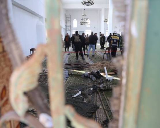 Explosion at mosque in Homs kills eight