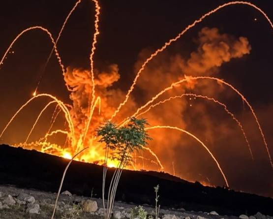 Massive explosions at a Syrian army site in Aleppo