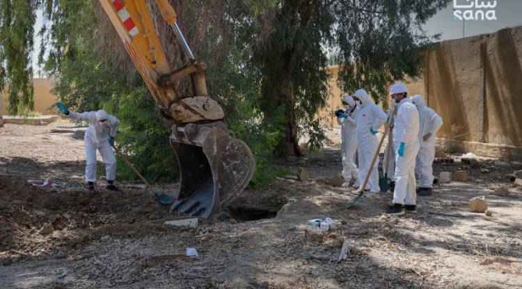 Syria removes hazardous chemical cylinders found at school in Deir Ezzor