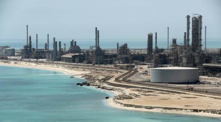 Saudi Arabia intercepts drone attack targeting oil refinery