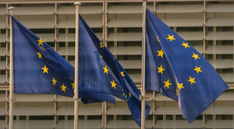EU lifts economic sanctions on Syria
