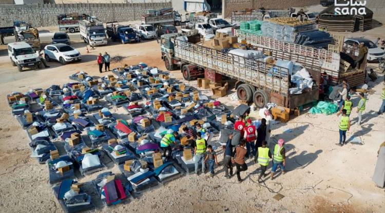 263 families leave northern Syria camps in voluntary return convoy
