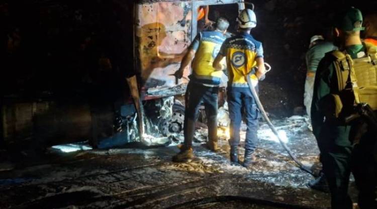 Homs: Five people killed in fuel tanker collision