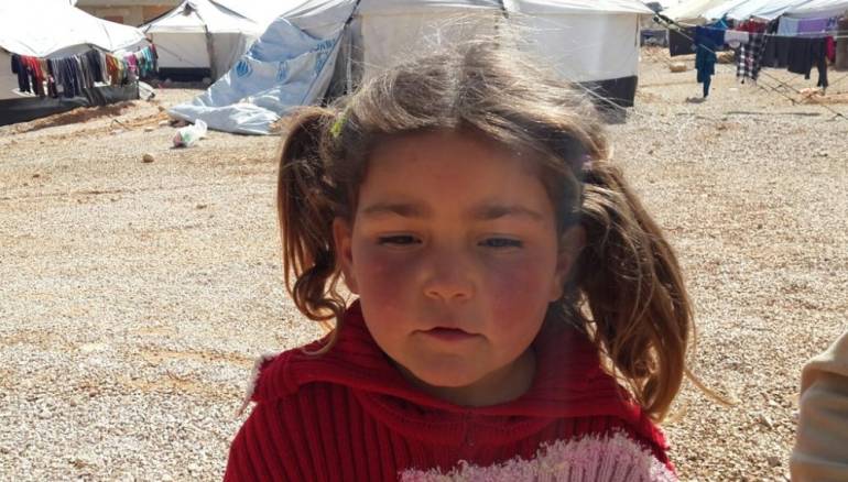 Samah 5yrs is in Hasia camp for internally displaced Syrians in Homs. She wants to go at school like her siblings do.  Qusai Azrouni @qusaiazroni 
